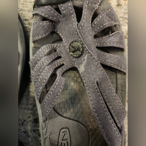 Women's Keen Rose Sandals Size 8 or 8.5 - Picture 2 of 6